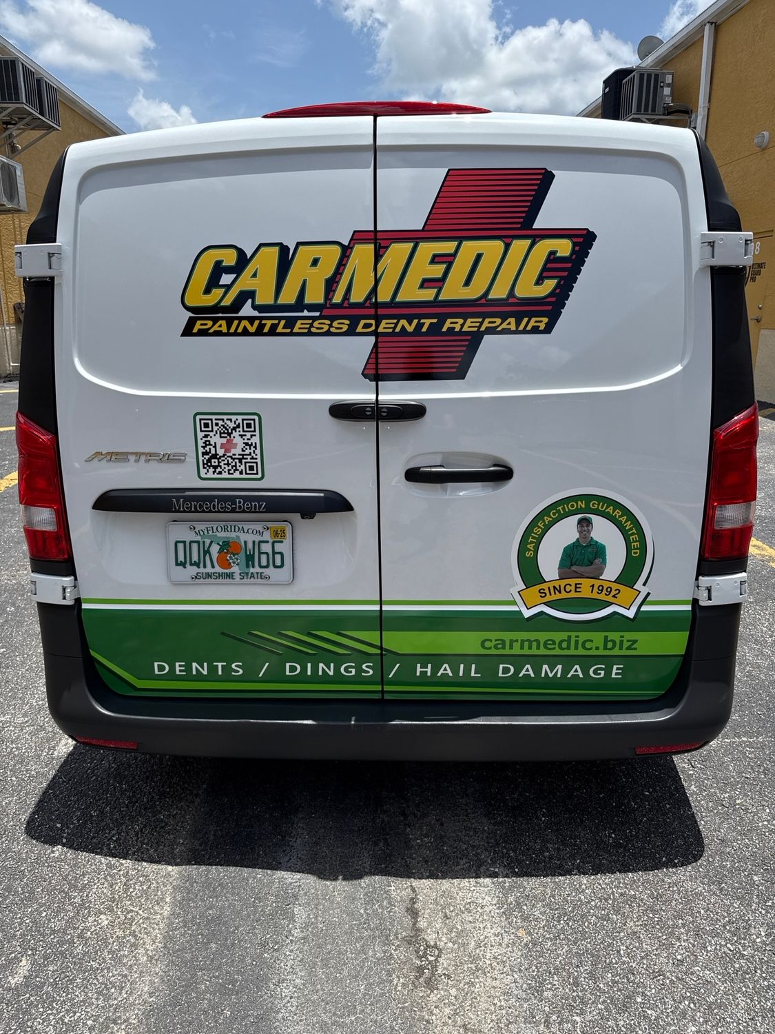 Commercial fleet graphics