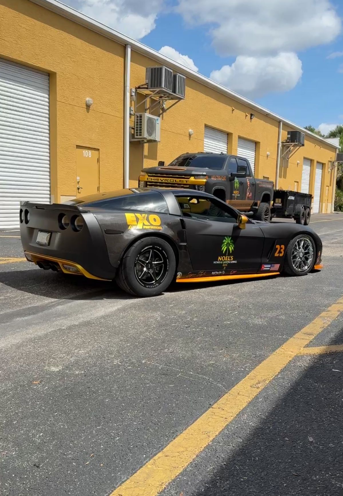 Race-livery Corvette wrap